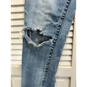Miss‎ Me Boyfriend Capri Heavy Distress Jeans Embroidered/Gems Logo 25 Low Rise thumbnail 3