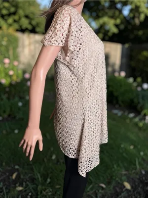 DressBarn Crochet Lace Tunic Top Large Beige Boho Swing Handkerchief Hem thumbnail 5