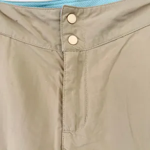 Patagonia Womens Hiking Cargo Shorts Tan‎ Khaki Size Small Adjustable Waist 8in thumbnail 3