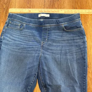 Signature by‎ Levi Strauss Gold Totally Shaping Pull-On Skinny Jeans Blue 37x30 thumbnail 6