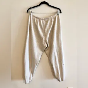 SKIMS Cotton Fleece Classic Oatmeal Heather Jogger Size L thumbnail 6
