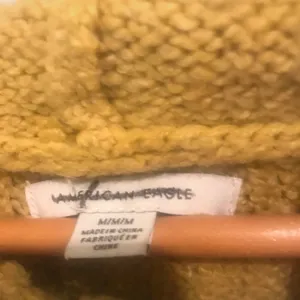 American Eagle Cozy Mustard Yellow Women's Sweater M thumbnail 5