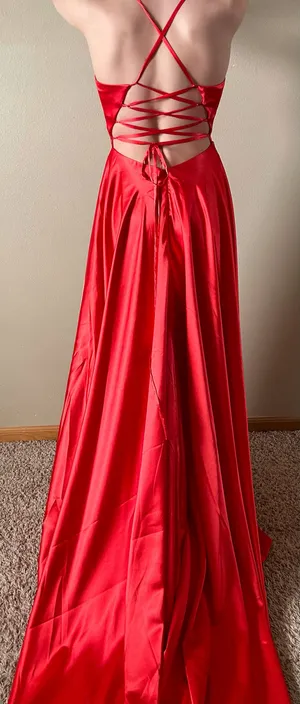 Red Prom Dress Size 0 thumbnail 4