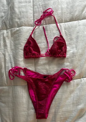 Swimwear thumbnail 1
