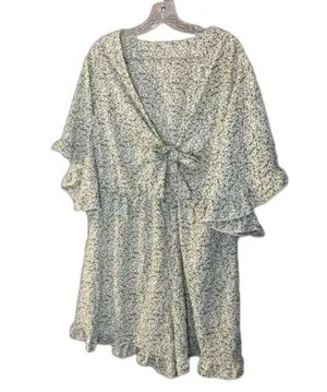 Boho Romper with daisy flowers thumbnail 1