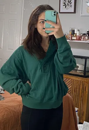 American Eagle Dark Green  Pullover thumbnail 1