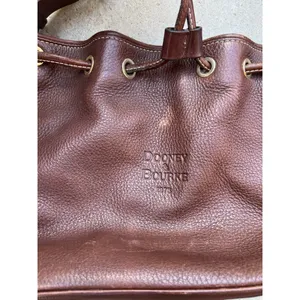 Vintage Dooney & Bourke Dark Brown Leather Drawstring Shoulder Bag Purse RARE thumbnail 2