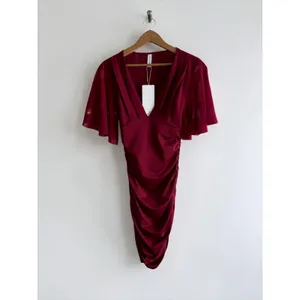 YESTTO Burgundy‎ Ruched Deep V-Neck Flutter Sleeve Bodycon Mini Dress Small NWT thumbnail 2