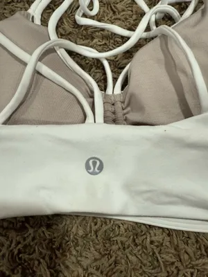 Lululemon bra thumbnail 3