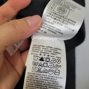 Levi's Black Mockneck Crop Sweatshirt thumbnail 6