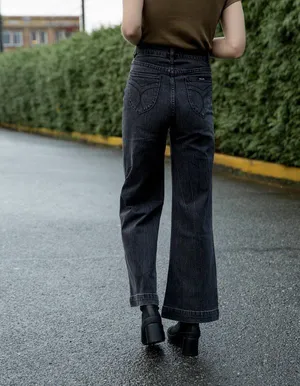 ✨Rollas Sailor Sz 26 Jean - Comfort 80s Black✨ thumbnail 5