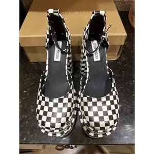 The Steve Madden Charlize Platform Pump in black and white Checkered Size 8.5 thumbnail 4