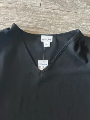 Black blouse Size M thumbnail 3