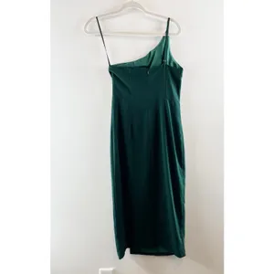 Petal + Pup Xiomar One Shoulder Midi Dress Emerald Green 2 thumbnail 4