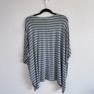 Abercrombie and Fitch Women’s Square‎ Style Boxy Striped Top thumbnail 7