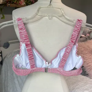 Bikini Set Red White Candy Cane Striped Top Bottoms Ruffled Size undefined thumbnail 5