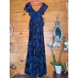 NWT Lulus Romantic Wonder Navy Burnout Velvet Ruffled Tie-Back Maxi Dress Size S thumbnail 7
