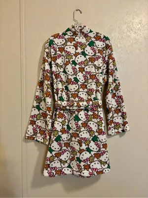 NWT Hello Kitty Hello Fall Plush Robe sz L thumbnail 2