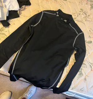 Under Armour Compression Long Sleeve thumbnail 1