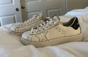 Golden Goose Sneakers thumbnail 1