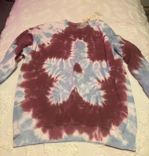 Sweatshirt thumbnail 1