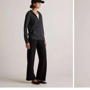 Nwt quince Mongolian Cashmere Full-Zip Hoodie $120 S spring charcoal knit casual thumbnail 3