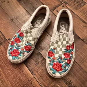 VANS DX‎ Rose 🌹 Embroidery Sneakers thumbnail 2