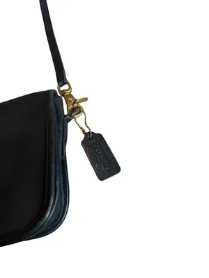 Coach Vintage Black Leather Flap Turnlock Shoulder Bag Adjustable Saddle Women's thumbnail 2