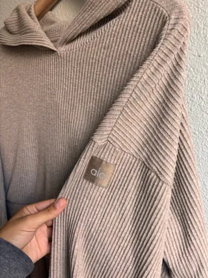 Alo Ribbed Lounge Set thumbnail 2