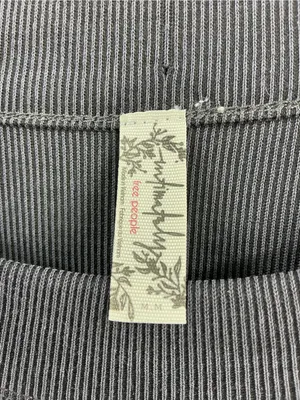 Free People Charcoal Short-Sleeve Crewneck Tee 927 thumbnail 2