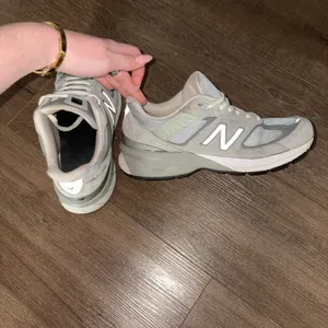 New Balance Gray and White Mesh Suede Sneakers thumbnail 4
