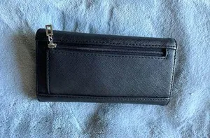 Guess Wallet thumbnail 4