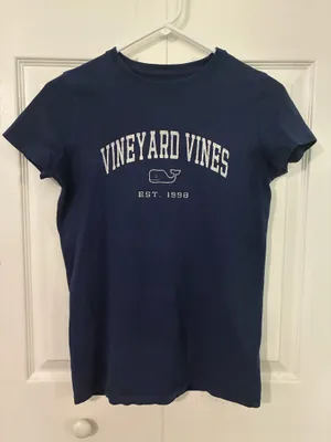 Vineyard Vines T-Shirt thumbnail 1