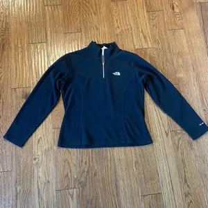 The North Face TKA100 black quarter zip fleece M thumbnail 2
