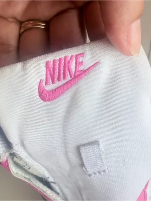Nike Kids White and Pink Low-Top Sneakers thumbnail 5