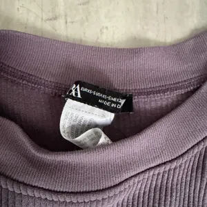 Zara Women's Ribbed Purple Top thumbnail 3