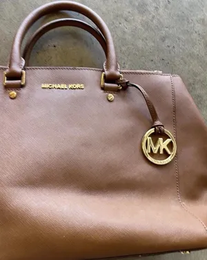 Vintage Michael Kors Women’s Handbag Bag Brown Gold Saffiano Leather Tote thumbnail 1