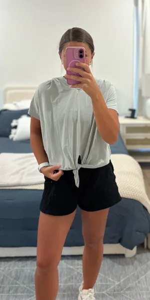 Lululemon Knot Gonna Fly Hooded Tee Size Small thumbnail 1