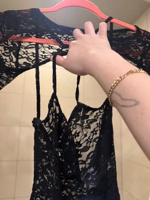 Princess Polly Top Black thumbnail 2