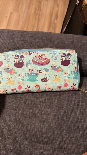 Loungefly Wallet Disney thumbnail 6