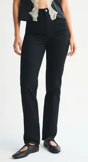 Abercrombie & Fitch Ultra High‎ Rise 90s Straight Jean in Black Size 24 or 00 thumbnail 1