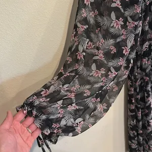 Victoria’s Secret Black Ruffle Floral Print Chiffon Kimono Size M/L Swim Flowy thumbnail 5