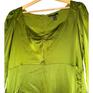 New Forever 21 Satin Ruched Mini Dress Women's‎ Large Green Sexy Event Wedding thumbnail 4
