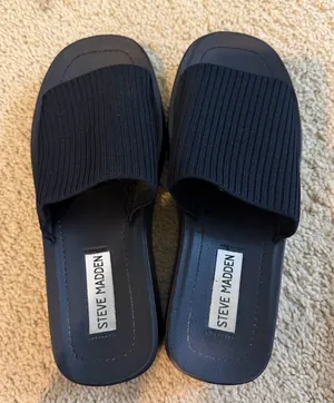 Steve Madden Platform Sandals Black thumbnail 1