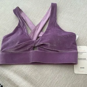 Fabletics NWT Oasis twist front velour sports bra thumbnail 1