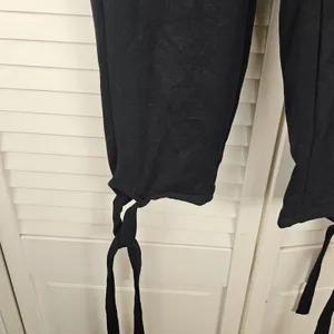 Gymshark Womens Black Ark Cropped High‎ Rise Ankle Tie Sweatpants Small thumbnail 3