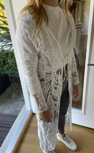 White Lace Kimono Size XS thumbnail 1
