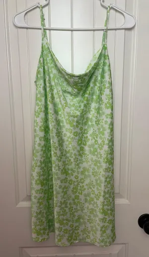 Forever 21 green silk dress thumbnail 1