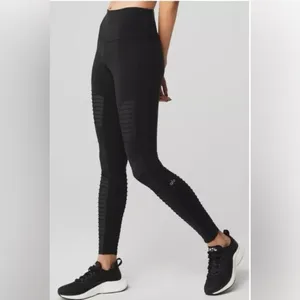 Alo Yoga Women's Black High Waisted Moto Legging Pants Medium Athleisure Yoga thumbnail 7