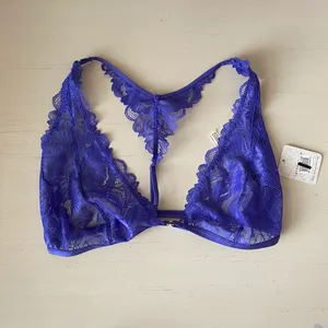 Free People NWT INTIMATELY purple Avery Lace Bralette thumbnail 4
